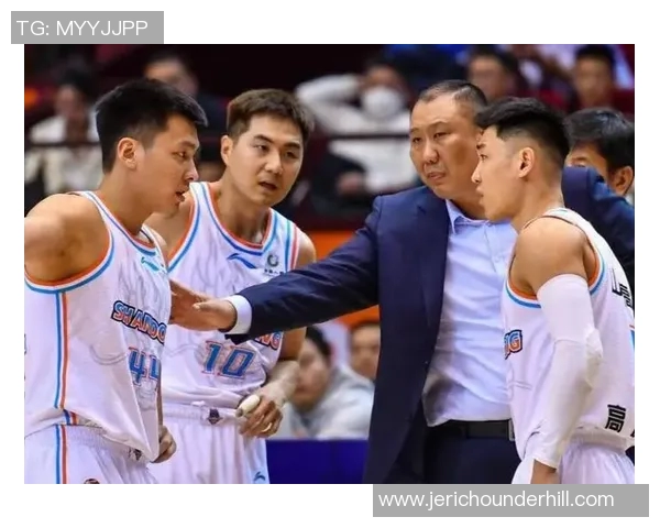 上海篮球队在洲际杯积分榜上以64分稳居第一名展现强劲实力 上海篮球队在洲际杯积分榜上以64分稳居第一名展现强劲实力