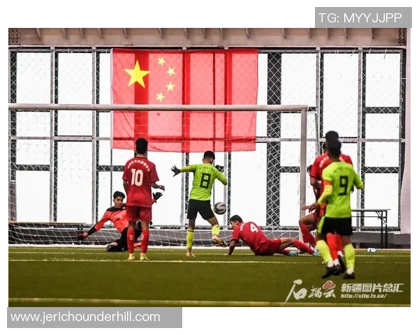 带胡子的足球明星们的魅力与风采揭秘他们如何在绿茵场上赢得球迷心