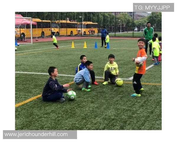 李晨足球明星风采尽显精彩瞬间回顾与热爱足球的故事分享