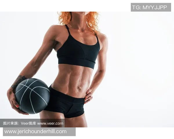 足球明星健美体形展现运动魅力与风采的精彩瞬间 足球明星健美体形展现运动魅力与风采的精彩瞬间