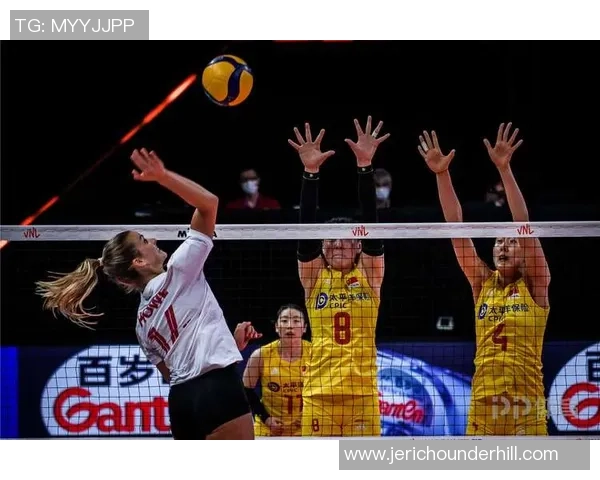 重庆排球队防守反击策略分析及其在比赛中的成效与不足之处 重庆排球队防守反击策略分析及其在比赛中的成效与不足之处